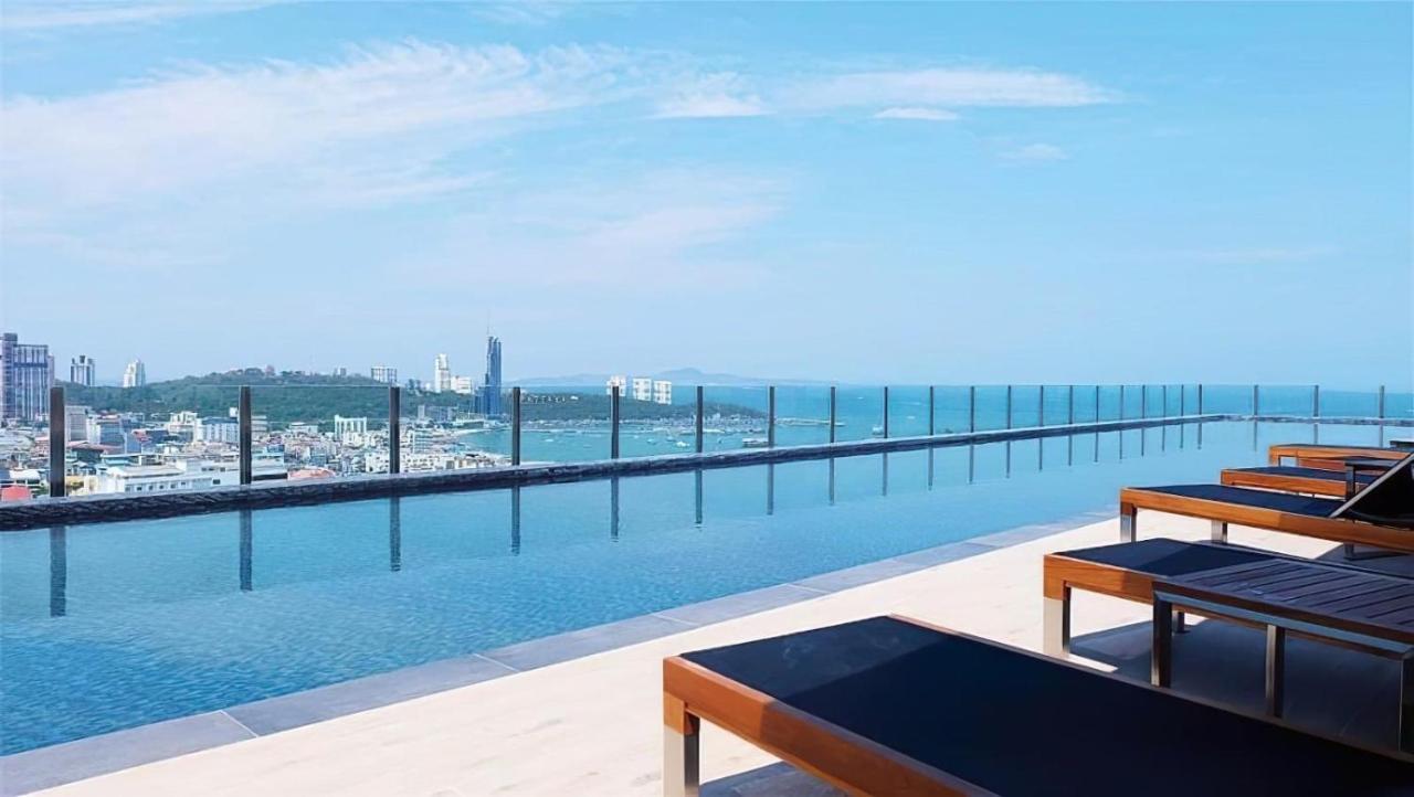 The Base Central Pattaya By Wwc Exterior foto